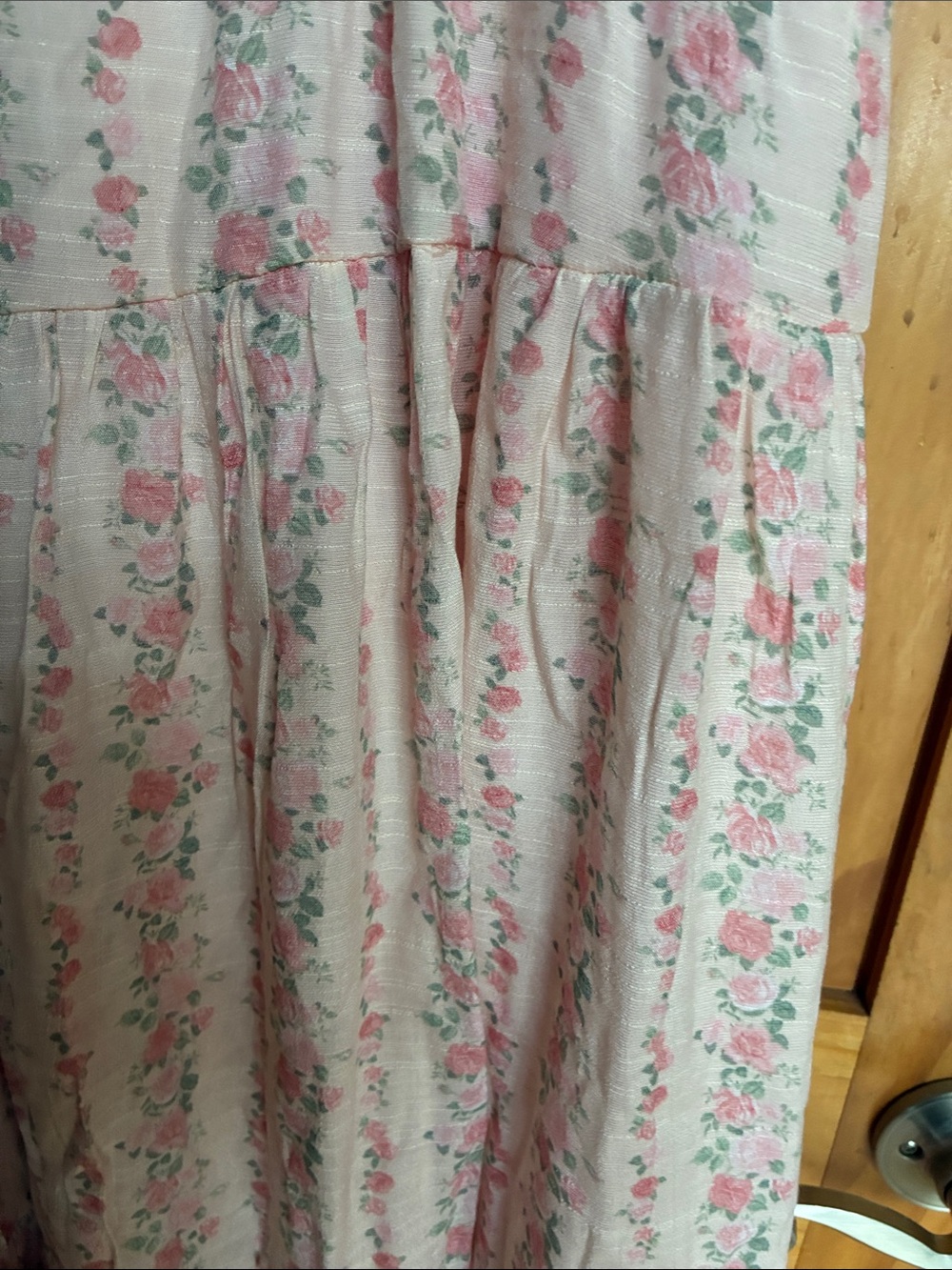 Cottage core feminine ditsy floral midi dress - Picture 6 of 14